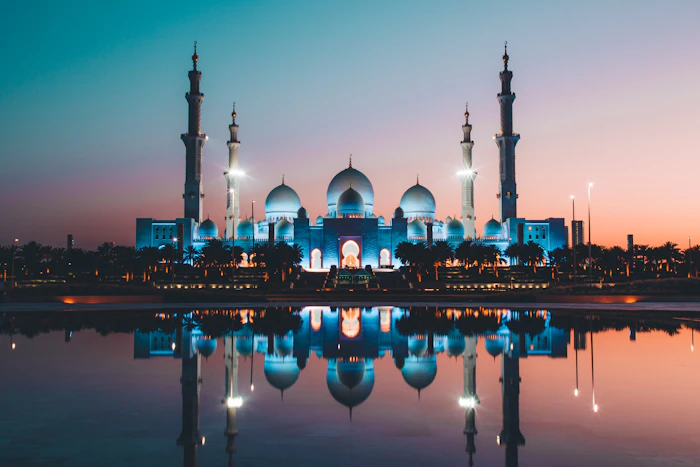 Sheikh Zayed Grand Mosque - Abu Dhabi's white marble mosque, free to visit