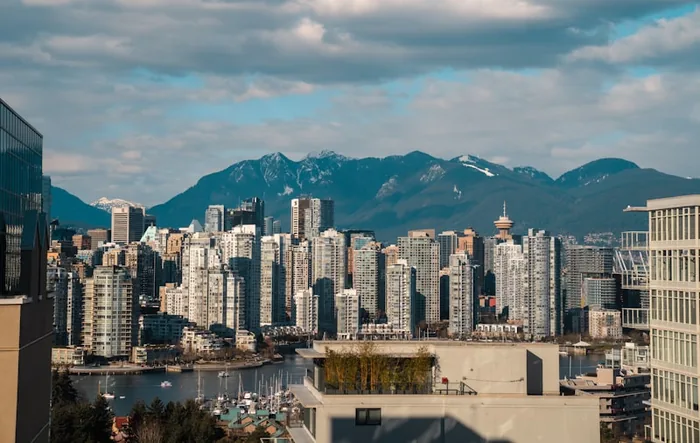 Vancouver - Ocean, mountains and Stanley Park in one city