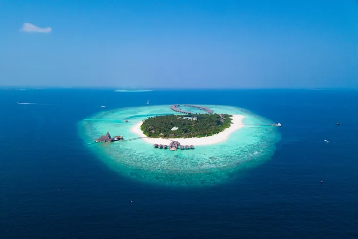 Mamanuca Islands - Day-trip islands an hour by boat from Denarau