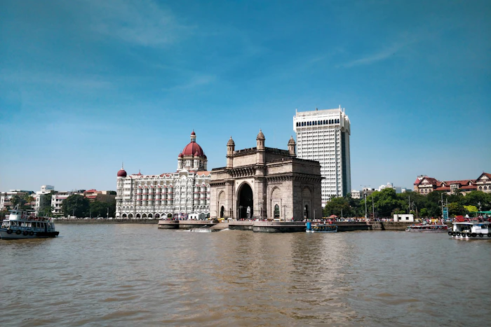 Mumbai - The Gateway of India and Marine Drive at dusk