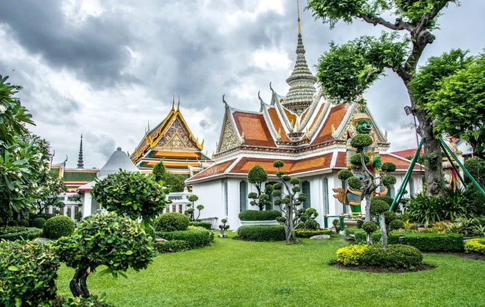 Bangkok - The Grand Palace, Wat Arun and Chatuchak market