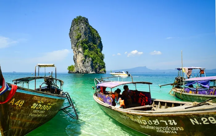 Phuket - Andaman beaches, Old Town shophouses and island hopping