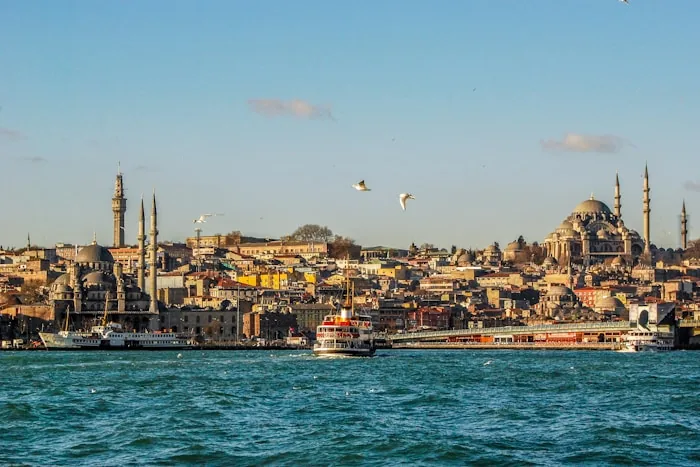 The Bosphorus - Ferries between Europe and Asia, tea in hand