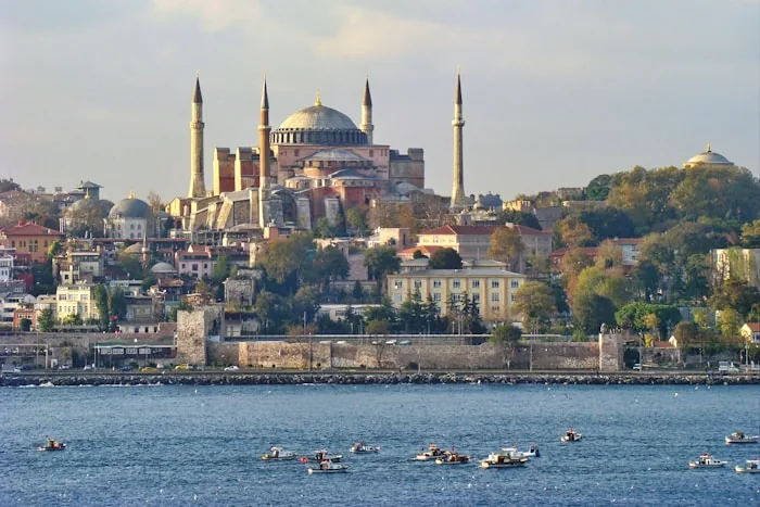 Istanbul - Two continents, the Blue Mosque and Hagia Sophia